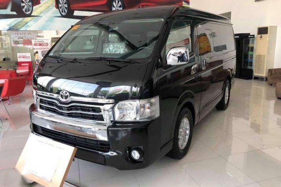 TOYOTA HIACE GL GRANDIA DIESEL M/T 2018 EURO 4