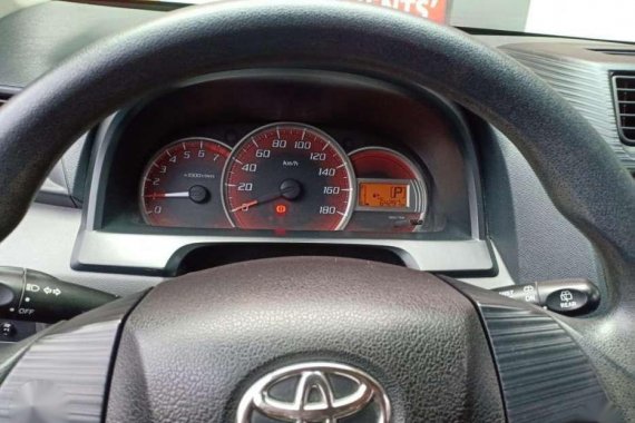 Toyota Avanza 1.3E Fuel efficient 7 seaters 2013