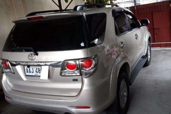 2014 Toyota Fortuner V Automatic FOR SALE