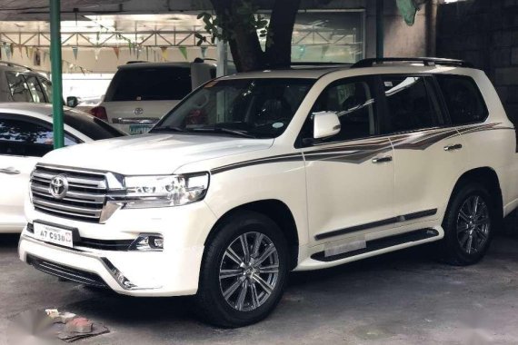 Brand New! 2018 Toyota Land Cruiser PLATINUM