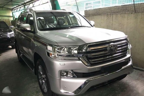 Brand New! 2018 Toyota Land Cruiser PLATINUM