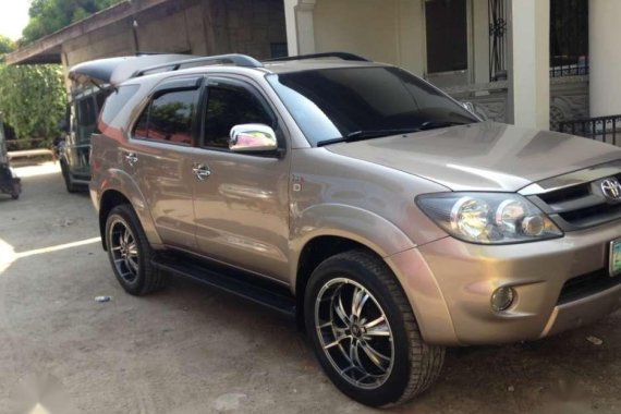 For sale: Toyoya Fortuner g 4x2 2008