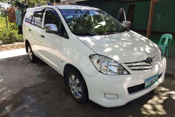 For sale Toyota Innova J 2012 model