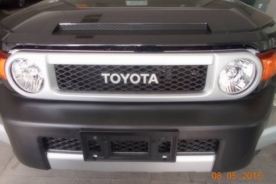 TOYOTA FJ CRUISER 4X4 4.0L 2016 FOR SALE