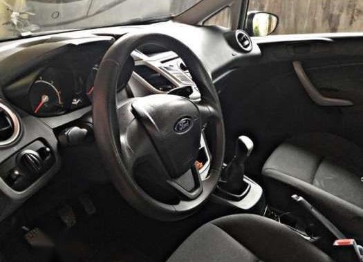 2013 Ford Fiesta FOR SALE