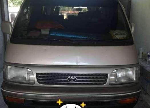 Like New Toyota Hiace for sale