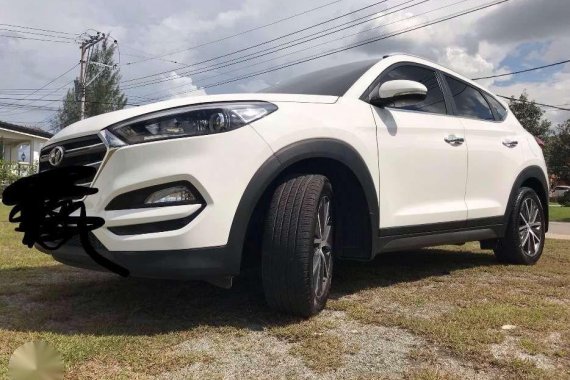 2016 Hyundai Tucson 20 CRDi GLS DSL Top of the line Additional Option