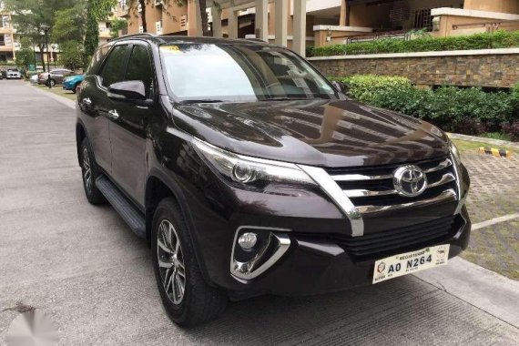 2017 Toyota Fortuner V Top of the line