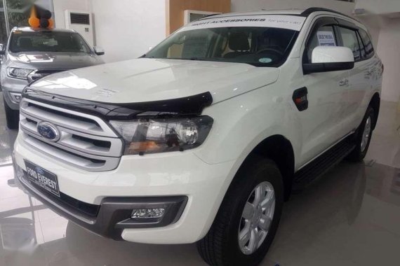 2017 Ford Everest 2.2L Ambiente MT