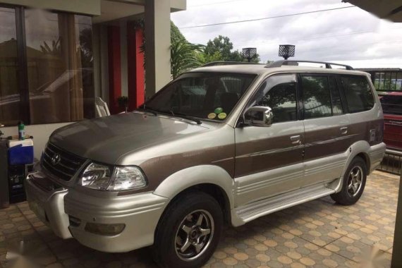 2004 Toyota Revo VX200 Gas AT