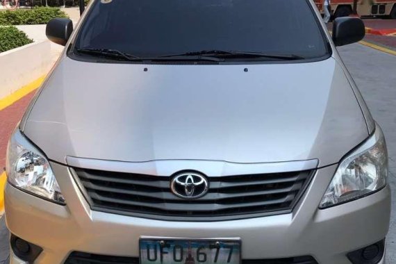 FOR SALE!!! Toyota Innova E gas 2012