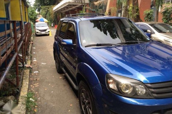 Ford Escape 2009 xls FOR SALE