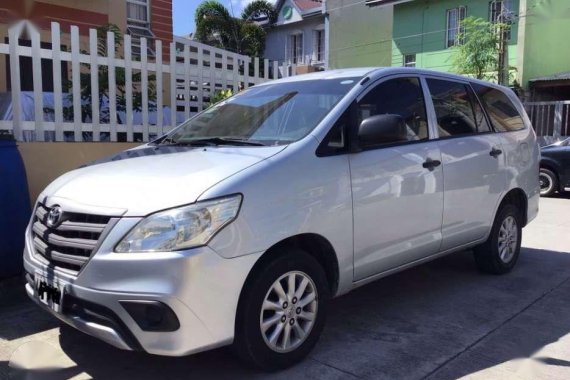 2015 Toyota Innova E dsl 695k