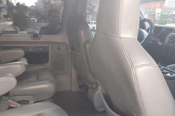 For sale Ford E150 2010 model