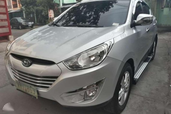 Hyundai Tucson 2013 Revgt CRDI 20 Diesel 4x4 AT 