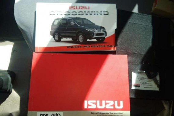 Isuzu Crosswind xl 2.5 2017 model/2018 acquired