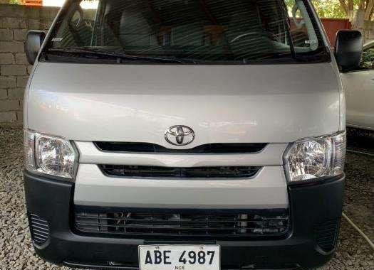 2016 Toyota Hiace Commuter 2500L Manual Silver