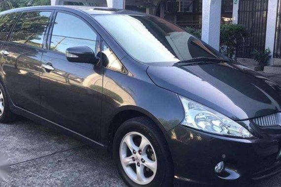 Mitsubishi Grandis 2008 for sale