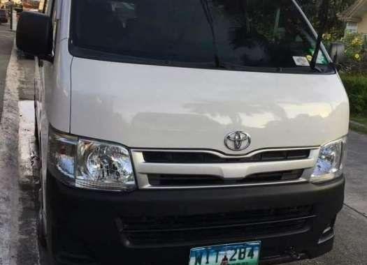 2014 model Toyota HiACE Commuter for sale