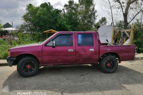 Isuzu Fuego 95 pickup FOR SALE