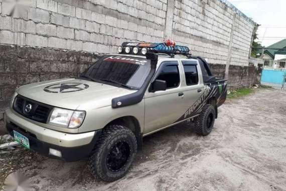 Nissan Frontier bravado 2012 4x2 FOR SALE