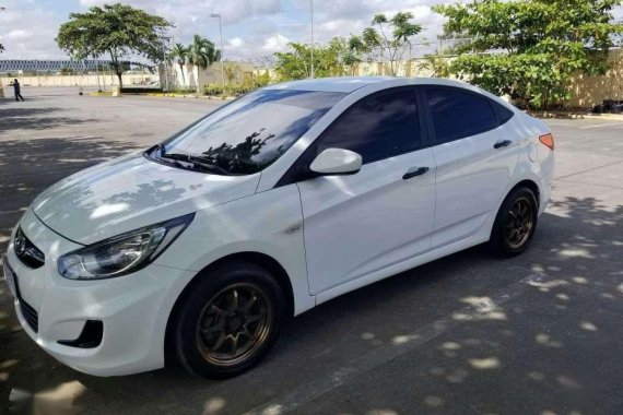 Hyundai Accent 2012 pormado 290k php Sagad price napo