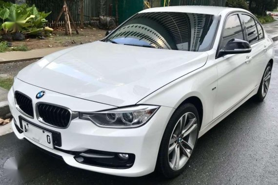 Bmw 328i Sport Line 20tkms AT 2014