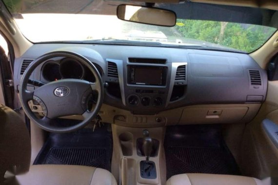 Toyota Hilux G 4x4 2011 model for sale 