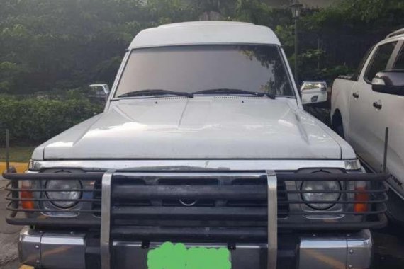 Nissan Patrol Safari Series 4X4 - Year model: 1994