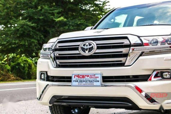 Toyota Land Cruiser VX Limited Platinum Edition 2018