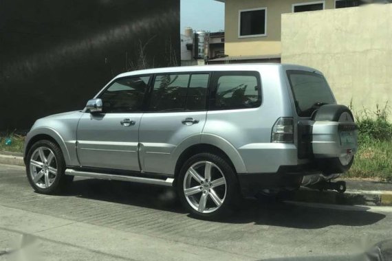 Rush Sale : Mitsubishi Pajero 2008 BK