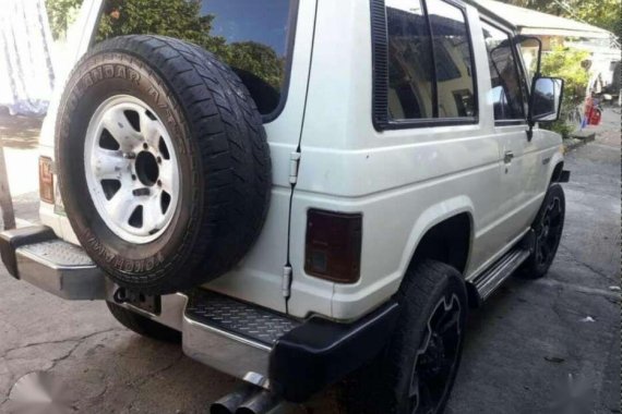MITSUBISHI Pajero 3door 1st gen package with hatch ef 91 model