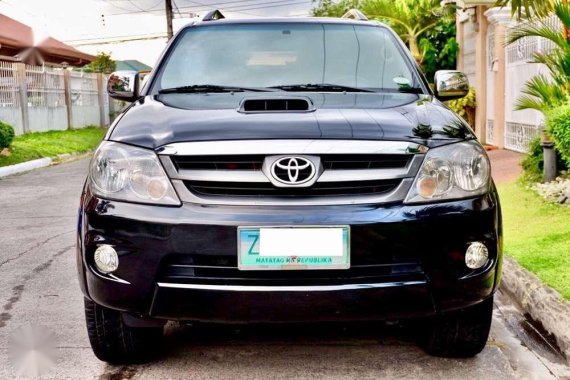 Toyota Fortuner V diesel automatic 2008 4x4