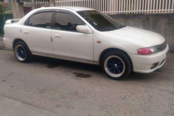 Mazda 323 99 FOR SALE