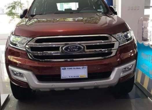 2019 Ford Everest 22L 4x2 Titanium AT Low down Payment Promo