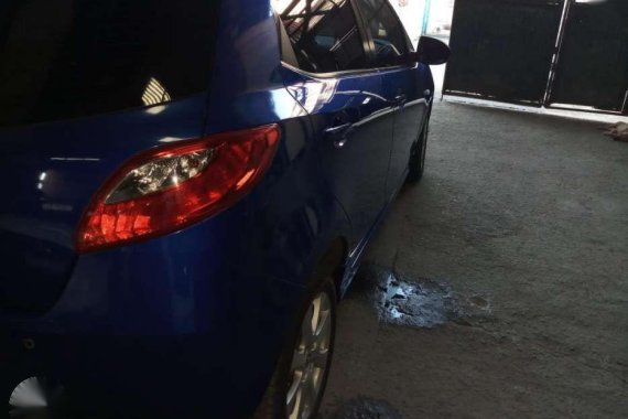 Mazda 2 2011 automatic FOR SALE