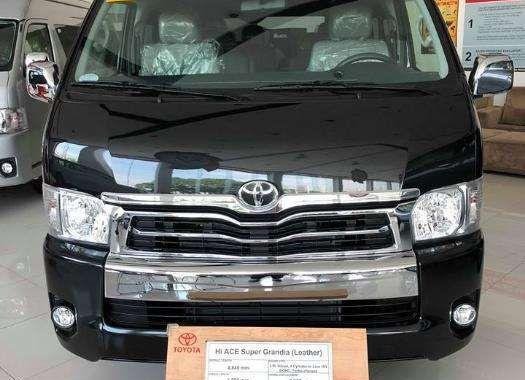 TOYOTA HIACE GL GRANDIA DIESEL M/T 2018 EURO 4