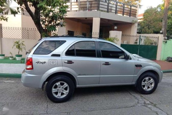 Selling for a friend Kia Sorento LX CRDI diesel manual 4x4 2006