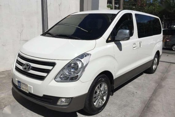 2016 Hyundai Grand Starex SS 2.5 CRDi VGT Swivel chair