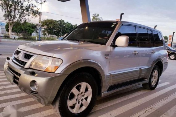 Mitsubishi Pajero Shogun 4X4 AT 2005 (Local Unit) - 380K