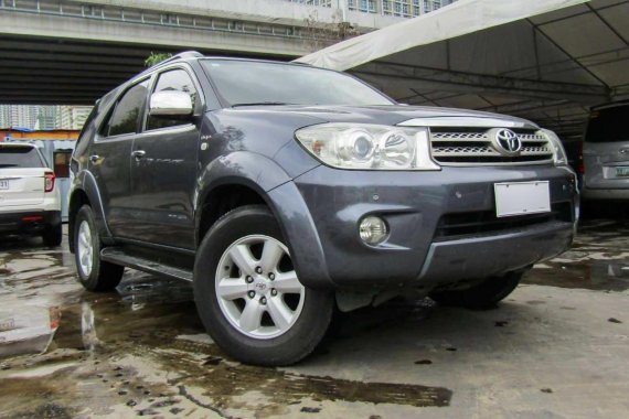 2010 Toyota Fortuner 4X2 G Diesel Automatic 