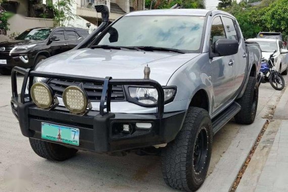 Mitsubishi Strada 2011 for sale