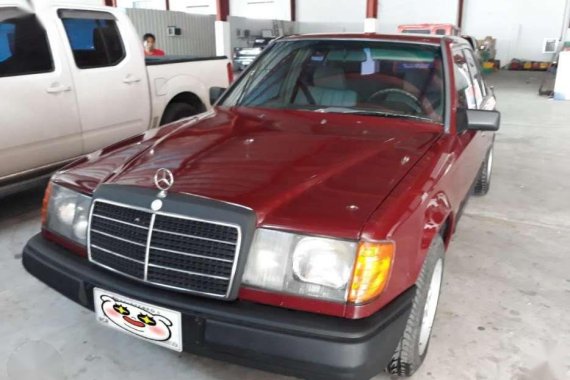 Like New Mercedes Benz W124 for sale