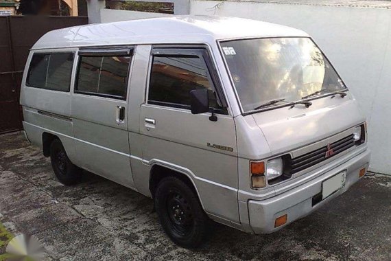 2004 Mitsubishi L300 versa van diesel