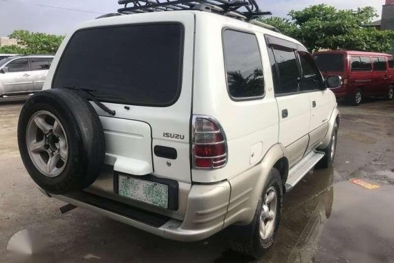 2004 Isuzu Crosswind for sale