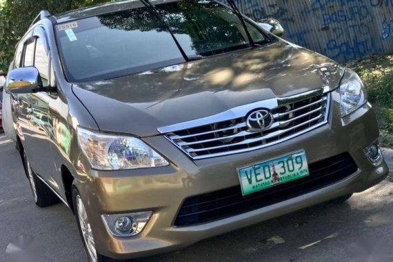TOYOTA INNOVA E 2012 FOR SALE