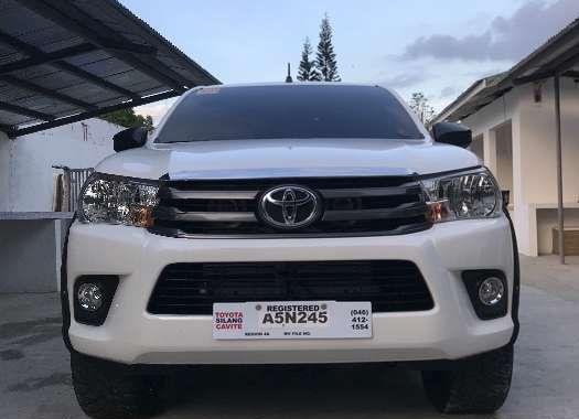 2018 Toyota Hilux 4x4 MT FOR SALE