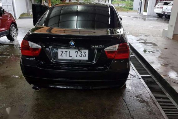 Like New BMW 320i for sale