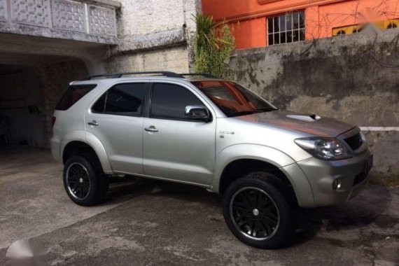 Toyota Fortuner 2005 model FOR SALE