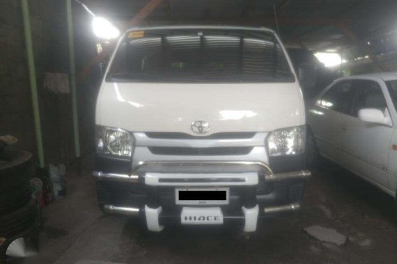 TOYOTA Hiace Commuter 2015 Manual 2.5L